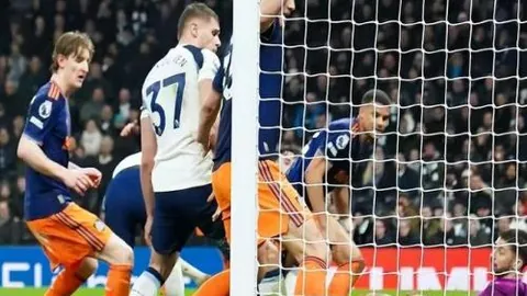 亚马尔虽年轻，阿尔瓦雷斯赞其已登顶世界顶级球员之列。